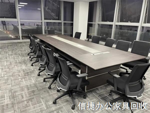 北京辦公椅回收，高價辦公家具回收