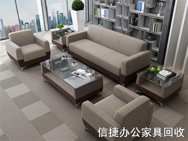 0453452.jpg 0453452.jpg