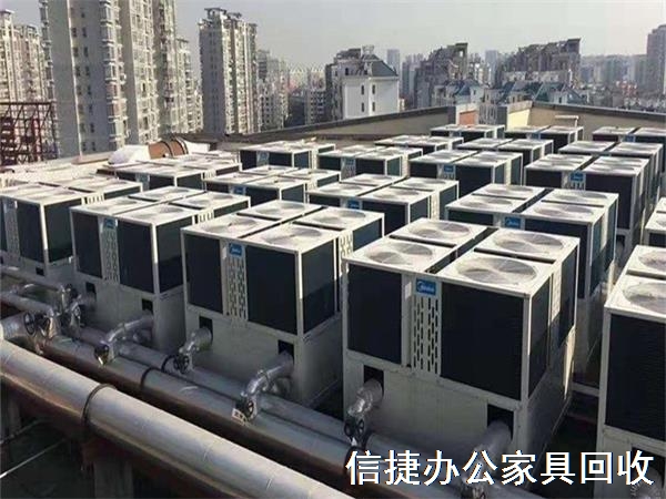 63953463.jpg 63953463.jpg